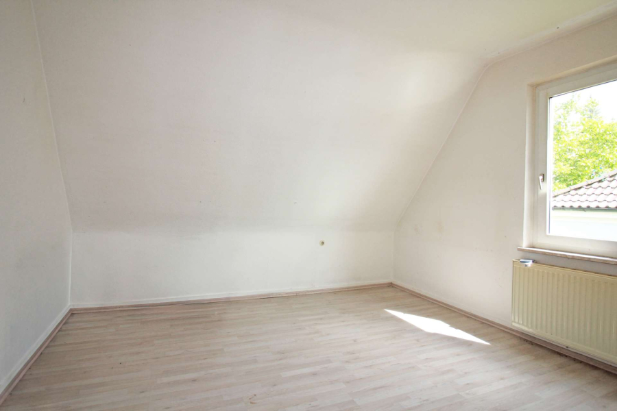 Schlafzimmer / DG
