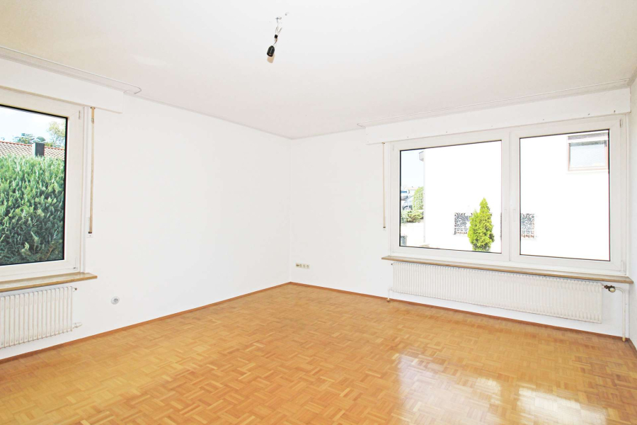 Großzügiges Wohn-/ Esszimmer