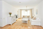 Wohnbereich - (KI-generiert) - Betreutes Wohnen im Zentrum – helle 3-Zimmer-Wohnung mit Balkon