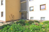Eingangsbereich - Modernisiert und bezugsfertig – gepflegte 3-Zimmer-Wohnung mit Balkon und Garage
