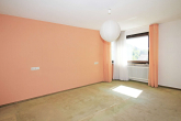Hauptschlafzimmer - Attraktives Wohnhaus mit Einliegerwohnung in bevorzugter Wohnlage