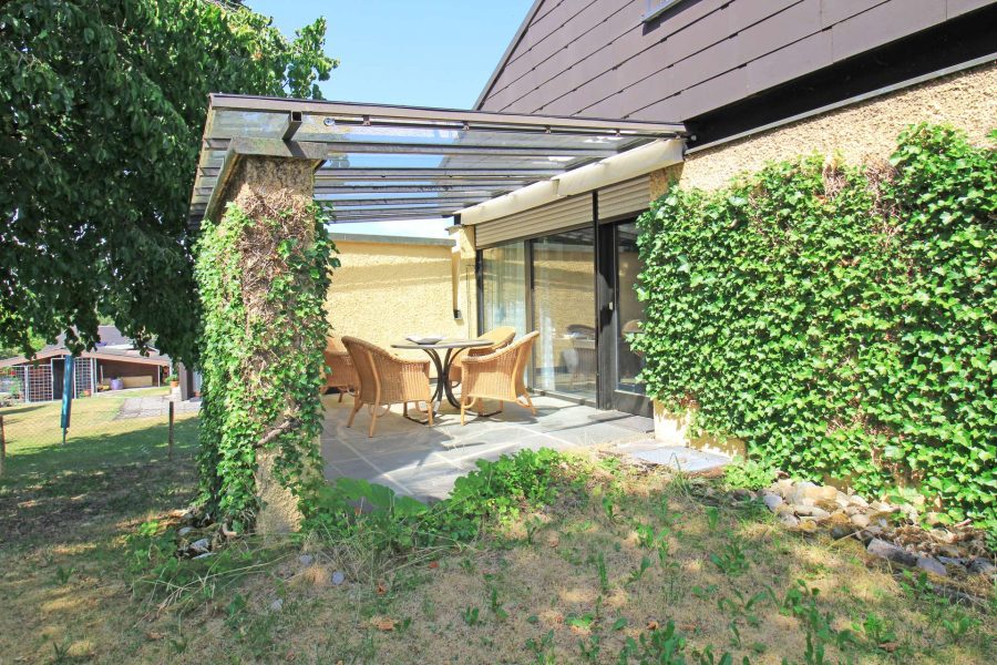 Überdachte Terrasse